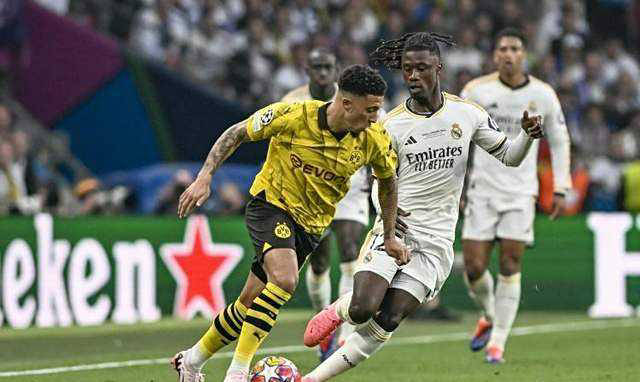 多特犹豫是否签回桑乔,曼联转会困境令其难以脱手